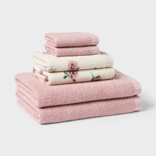 room-essentials-bath-towels-on-sale