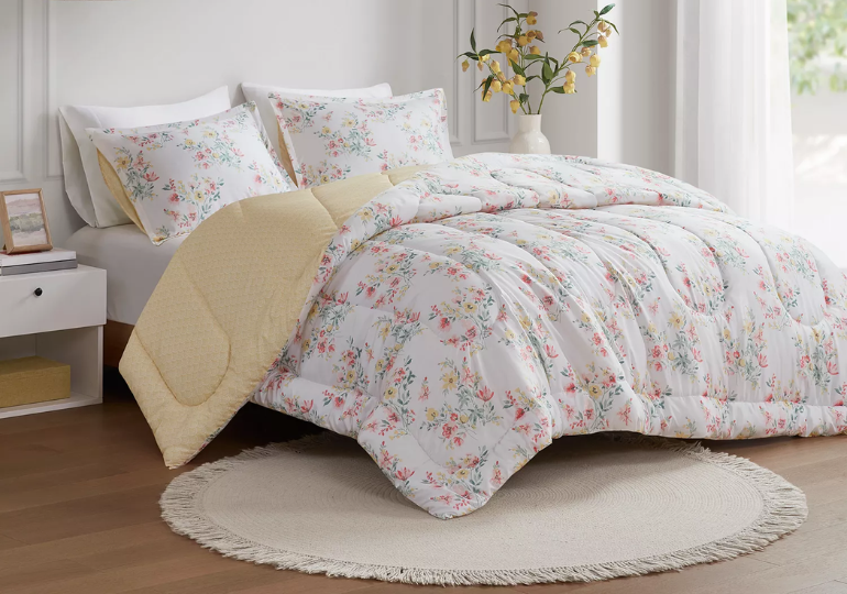 macys-comforterss