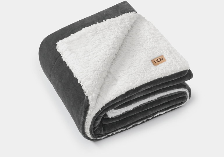 ugg-throw
