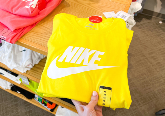 nike-clothing-on-sale-34