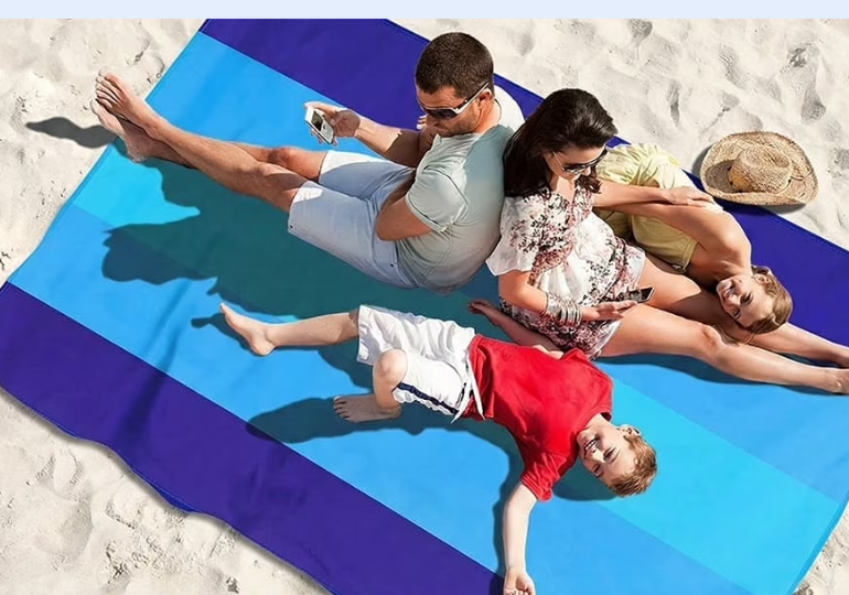 beach-blanket