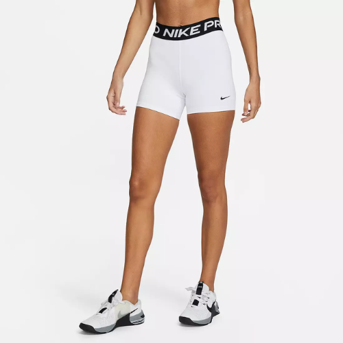 nike-shorts-on-sal