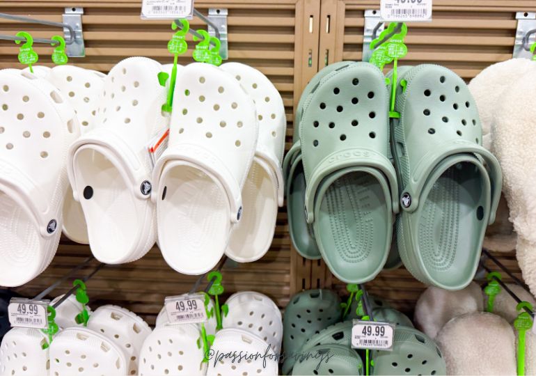 crocs