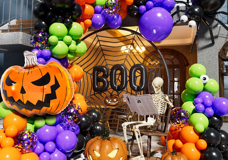 halloween-balloon-garland-arch-kit
