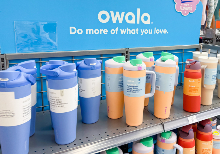 owala-water-bottles--tumblers-on-sale-24