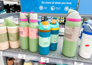 owala-water-bottles-on-sale-9