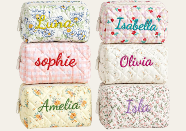 travel-makeup-bag-on-sale-7