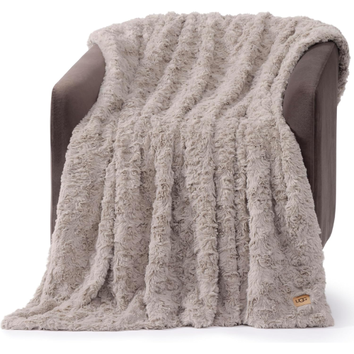 ugg-blankets-on-sal-1