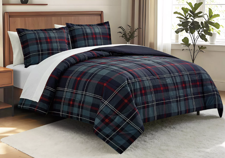 macys-comforters-2